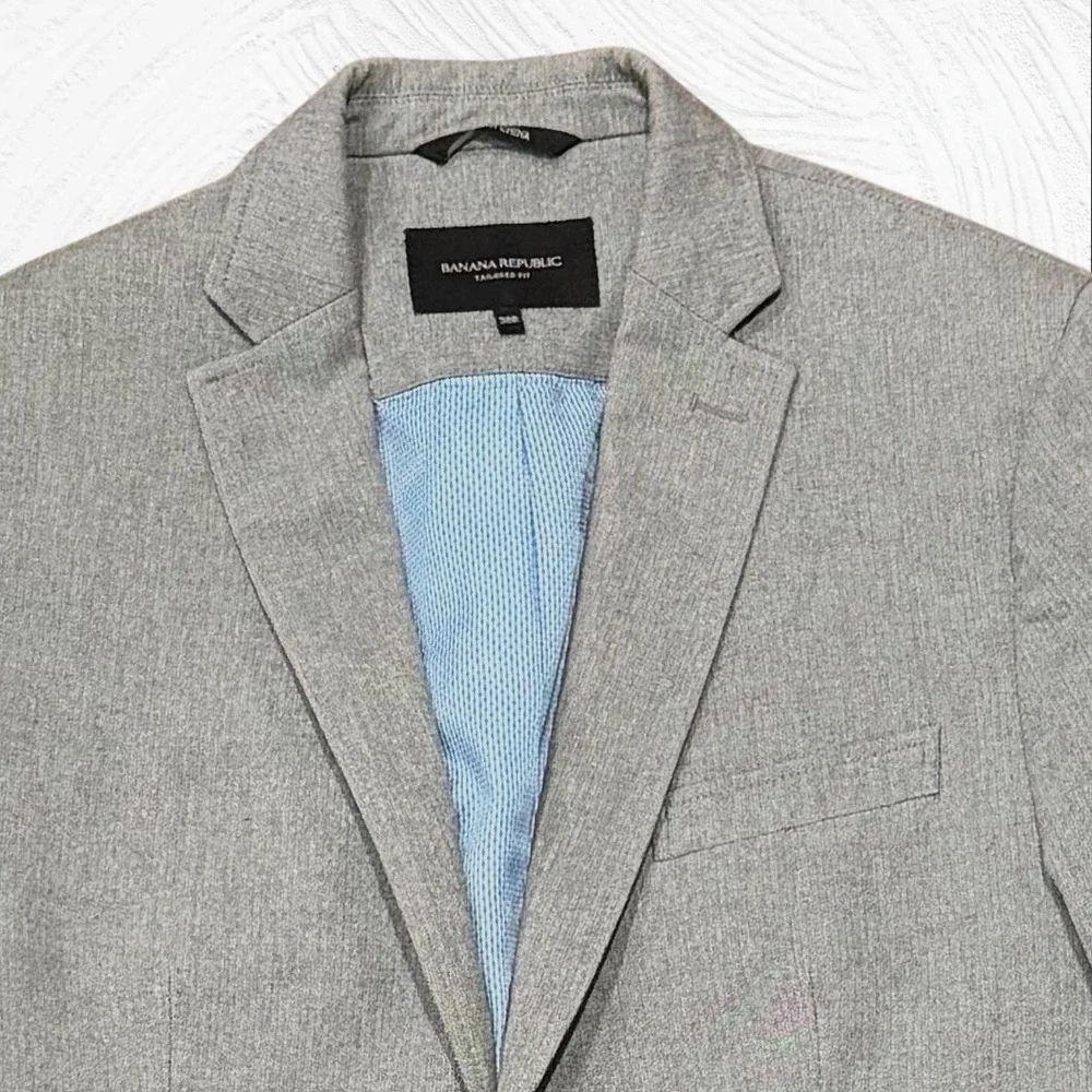Banana Republic‎ Blazer 38R Gray Tailored Fit Emmetex Italian Fabric Stretch